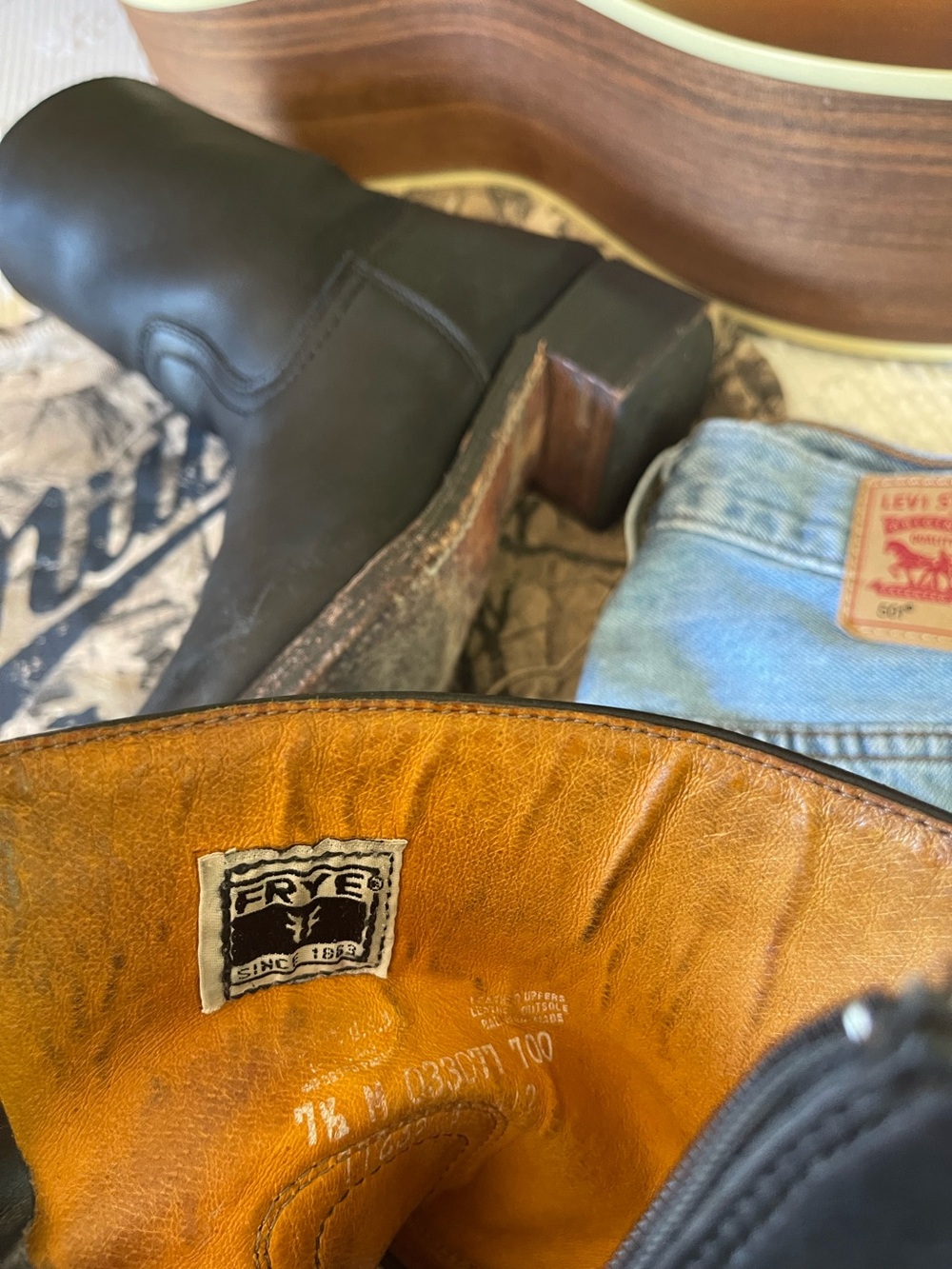 FRYE | Short Campus Boots 10L - Picture 8 of 8